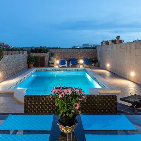 Villayana Holiday Home San Lawrenz Bagian luar foto
