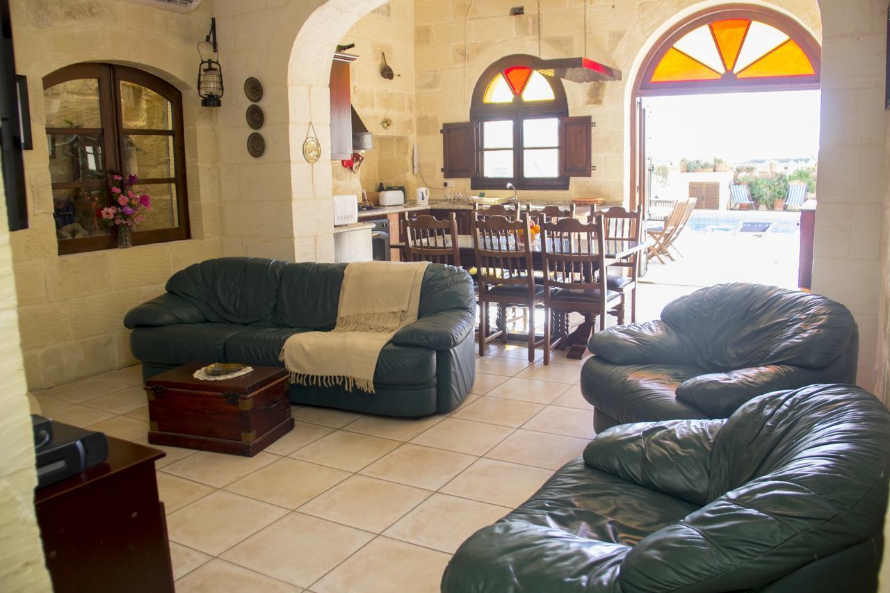 Villayana Holiday Home San Lawrenz Bagian luar foto
