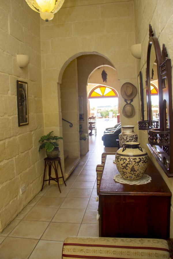 Villayana Holiday Home San Lawrenz Bagian luar foto