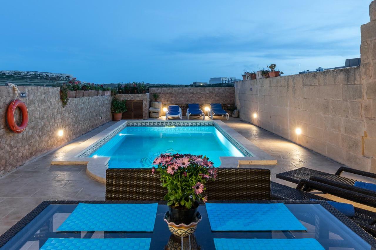 Villayana Holiday Home San Lawrenz Bagian luar foto